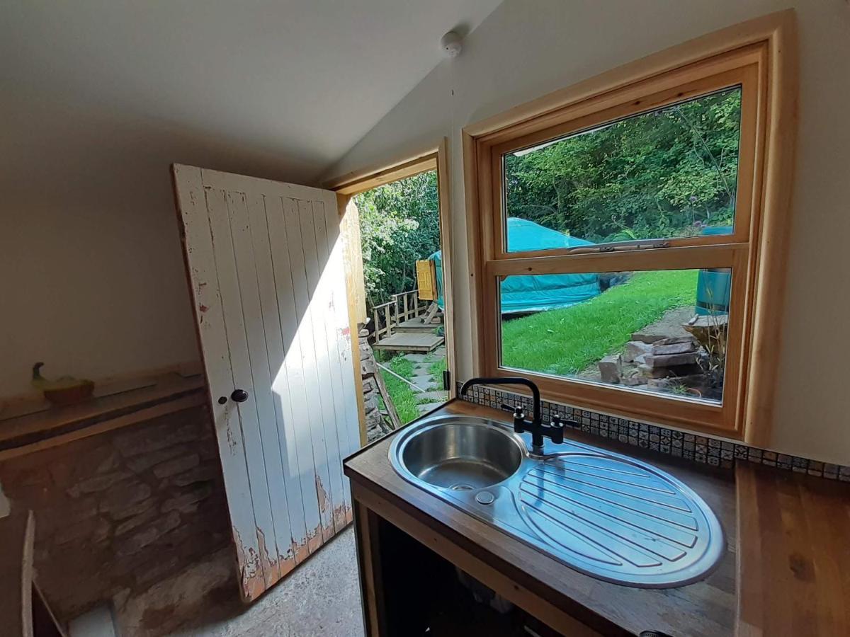 Campismo de Luxo Oakdean Yurt